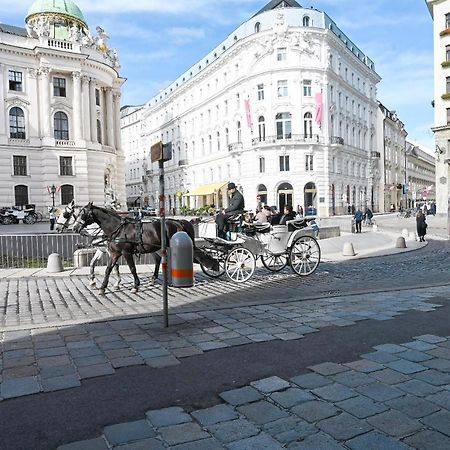 Delightful Suite Hofburg Vienna Exterior photo